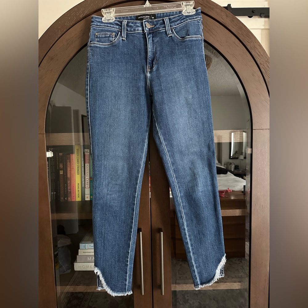 JUST BLACK - Tulip Hem Denim - Size 26